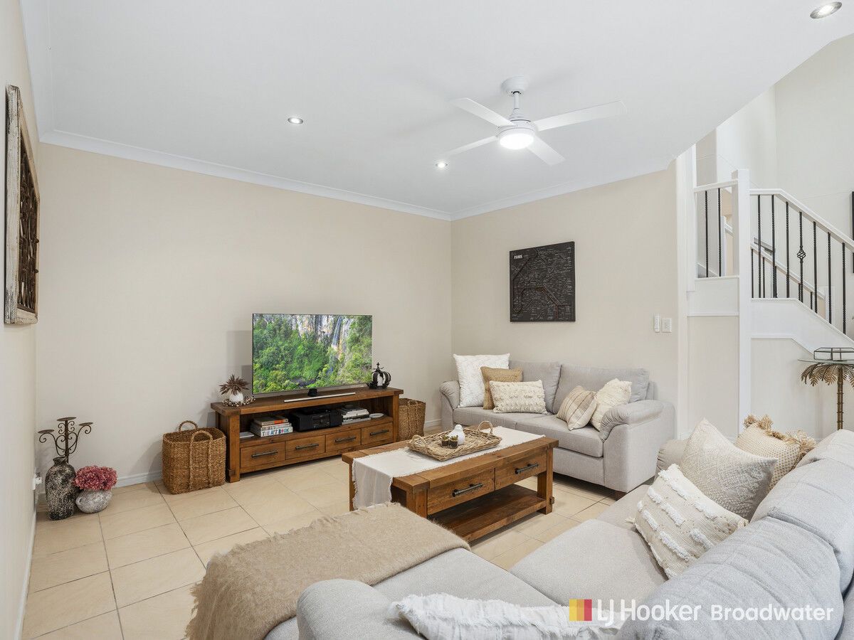 1/238 Government Road, Labrador QLD 4215, Image 2