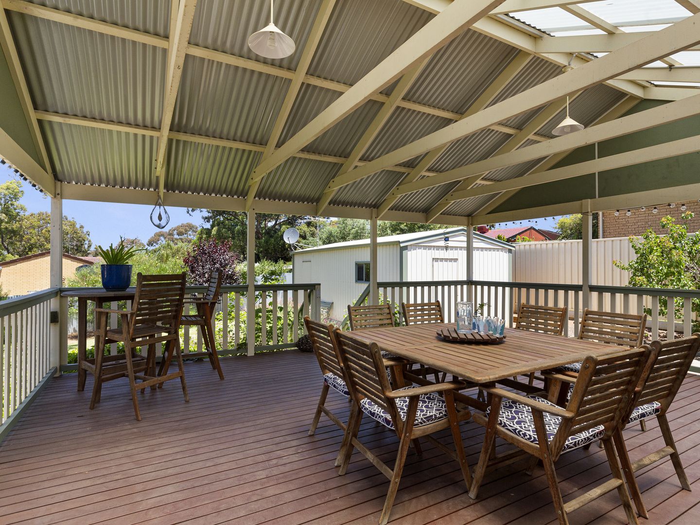 4 Flanders Court, Hackham West SA 5163, Image 2