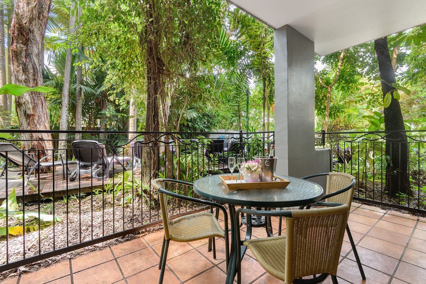 1 bedrooms Apartment / Unit / Flat in 32/62-64 Davidson Street PORT DOUGLAS QLD, 4877