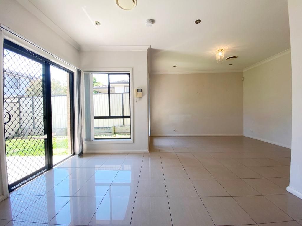 2 bedrooms Villa in 26B Stapleton Street WENTWORTHVILLE NSW, 2145