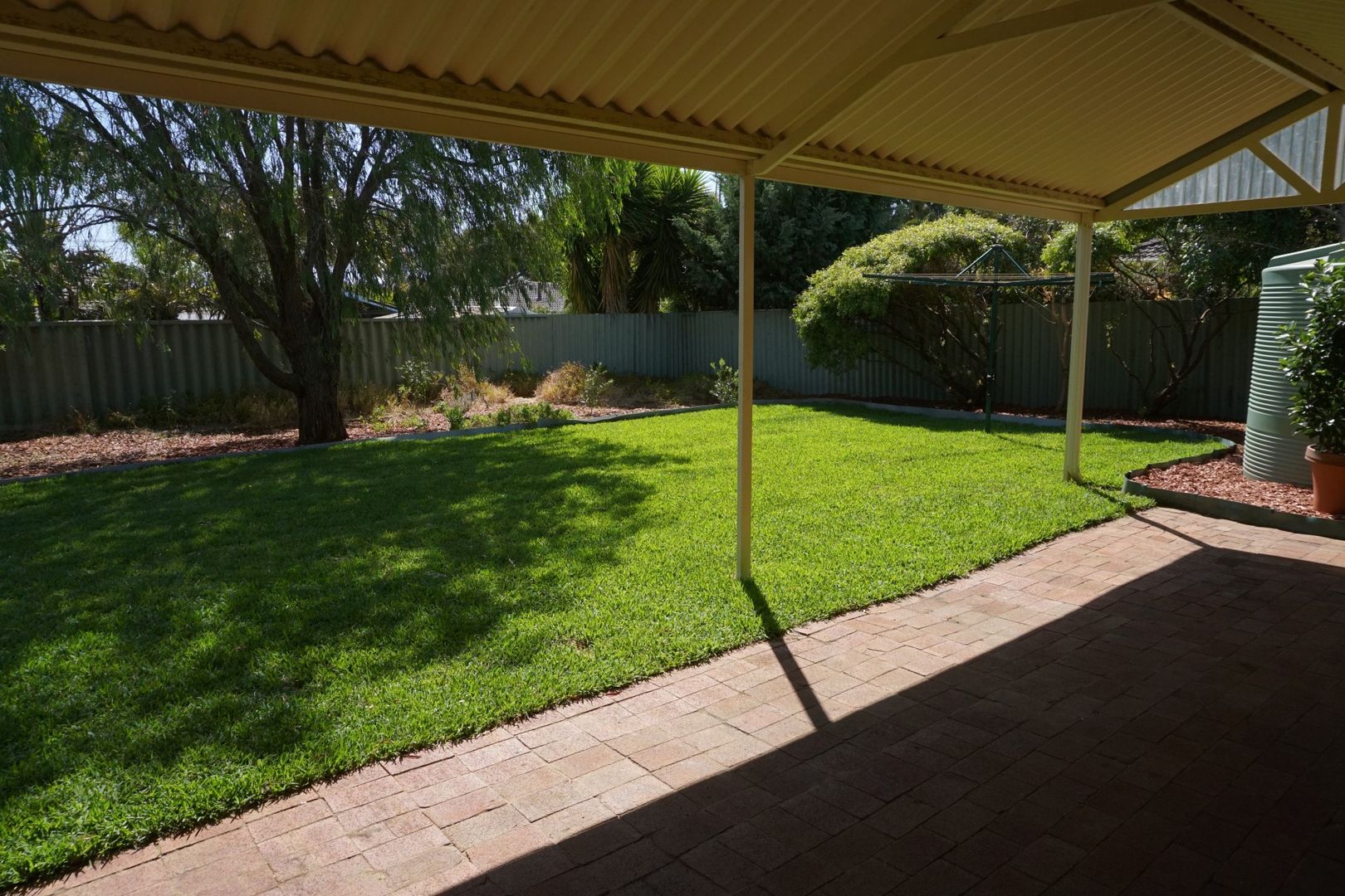 14 Blackthorne Crescent, South Lake WA 6164, Image 2