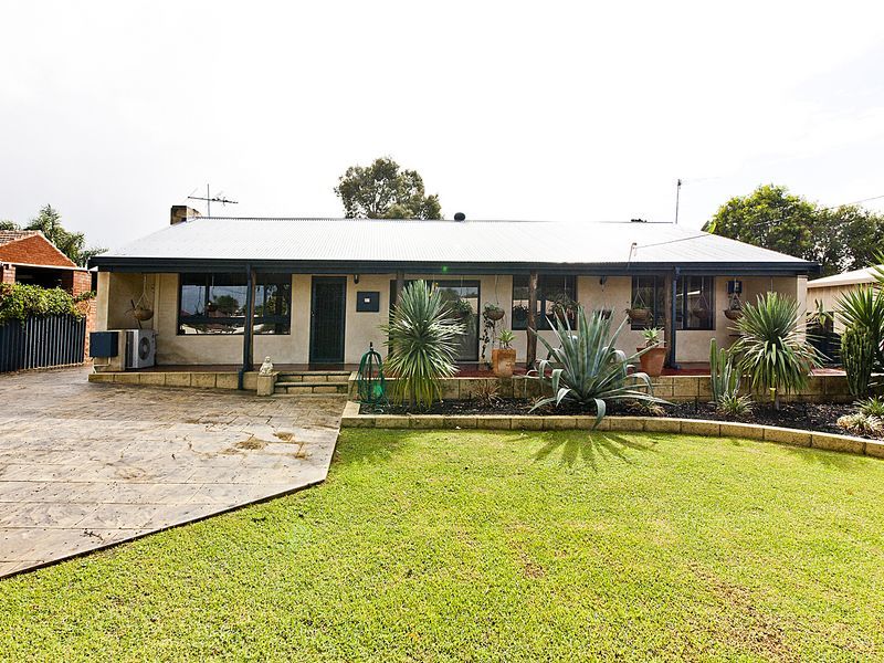 50 Dumsday Road, FORRESTDALE WA 6112, Image 0