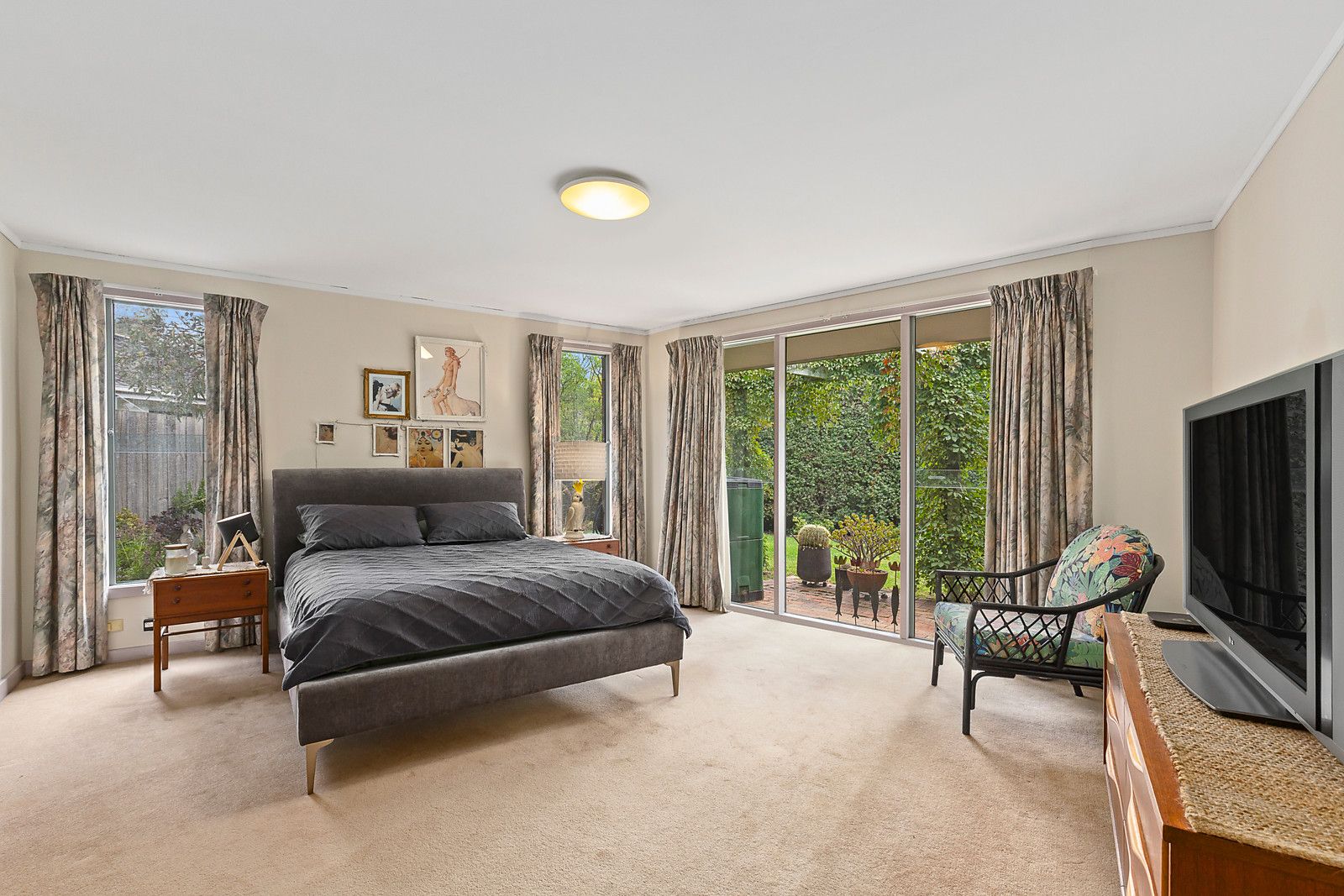 9 Salford Avenue, Balwyn VIC 3103, Image 2