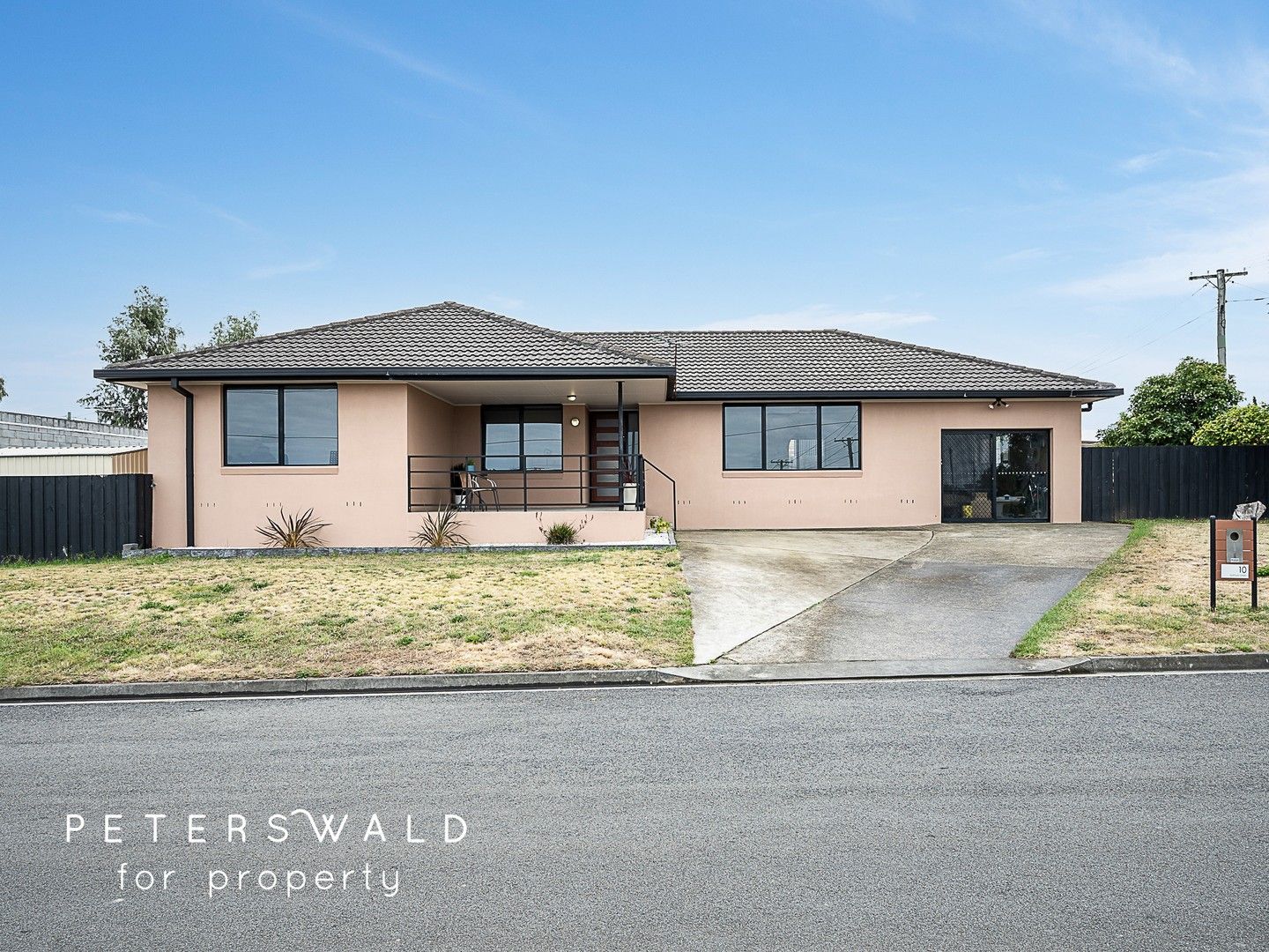 4 bedrooms House in 10 Hoffman Street MIDWAY POINT TAS, 7171