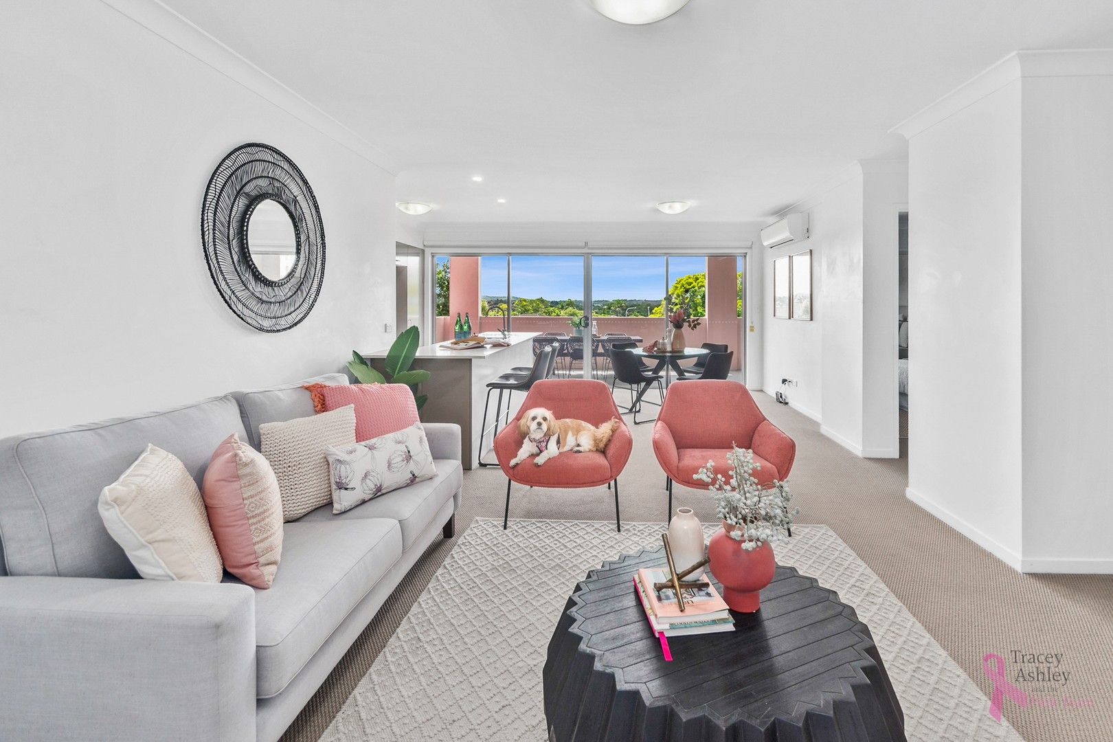 2 bedrooms Apartment / Unit / Flat in 24/2240 Logan Road UPPER MOUNT GRAVATT QLD, 4122