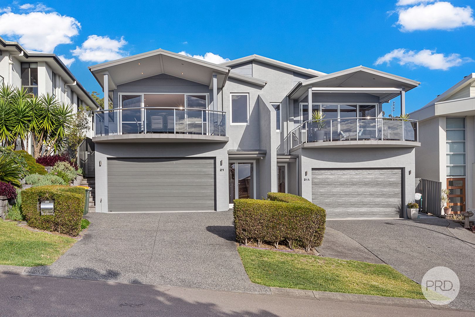 3 bedrooms Duplex in 21 Seagrass Circuit CORLETTE NSW, 2315