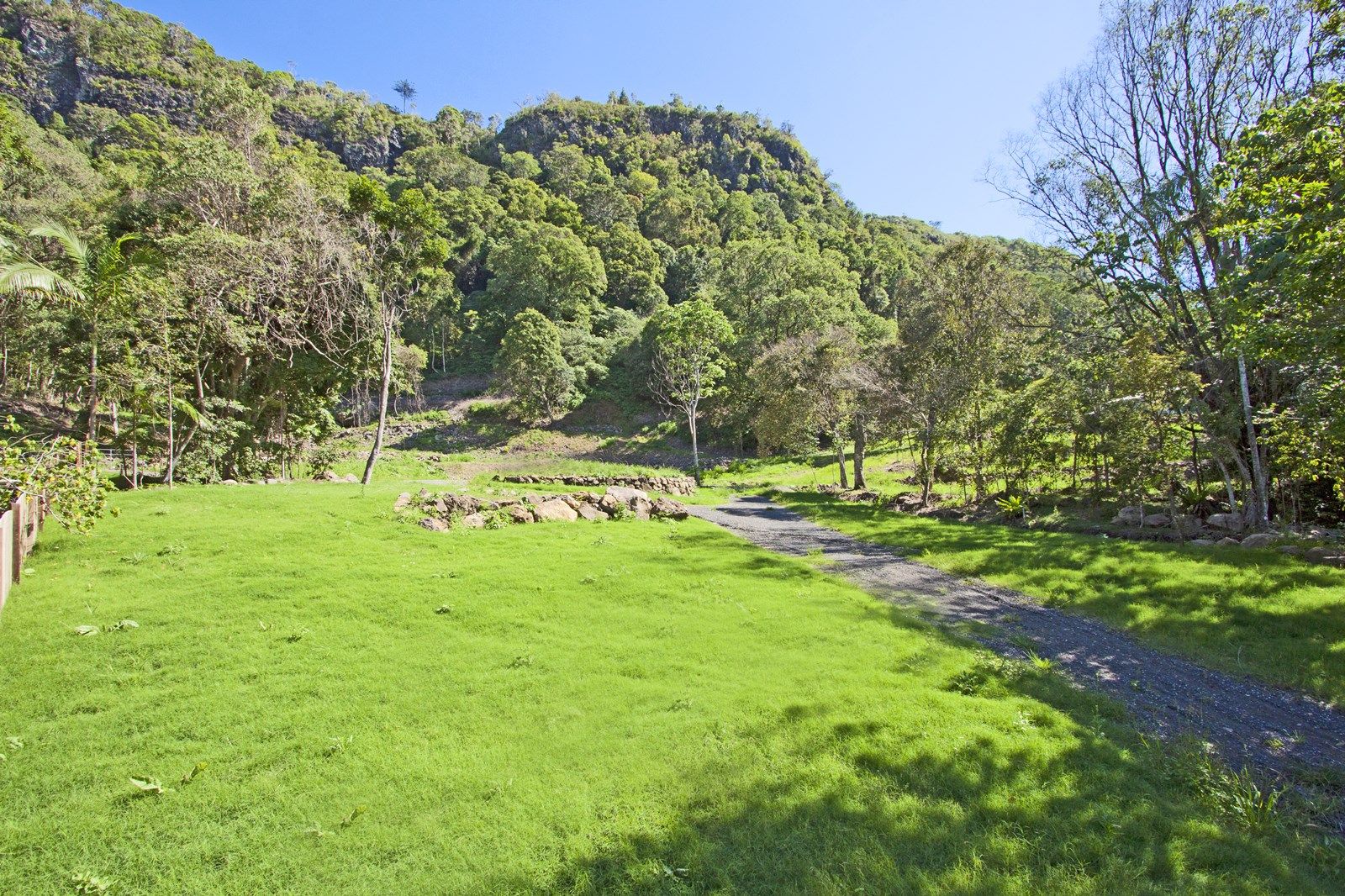 105 Reynolds Road, Currumbin Valley QLD 4223, Image 2