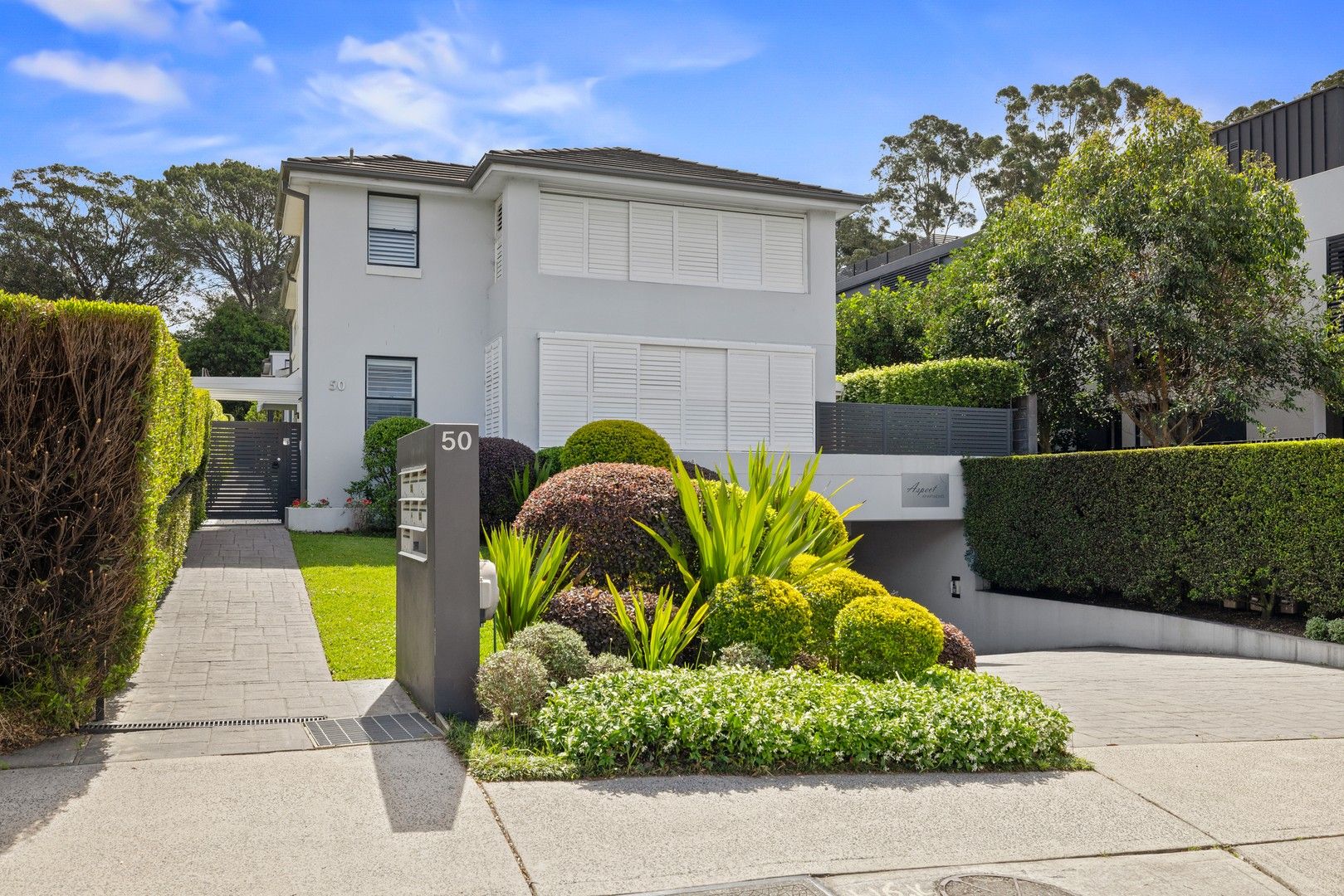 3 bedrooms Apartment / Unit / Flat in 6/50 Eastern Valley Way NORTHBRIDGE NSW, 2063
