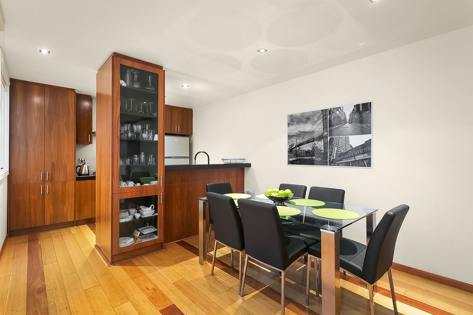 10 Munster Terrace, North Melbourne VIC 3051, Image 2