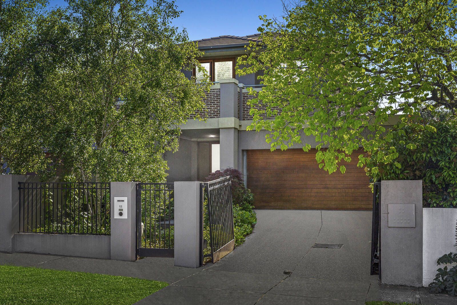 11 Street, Hampton Property History & Address Research Domain