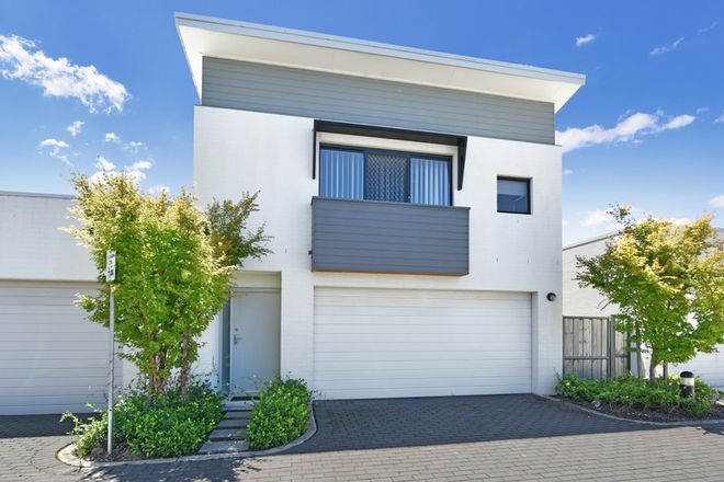 Picture of 98a Greenbank Drive, BLACKTOWN NSW 2148