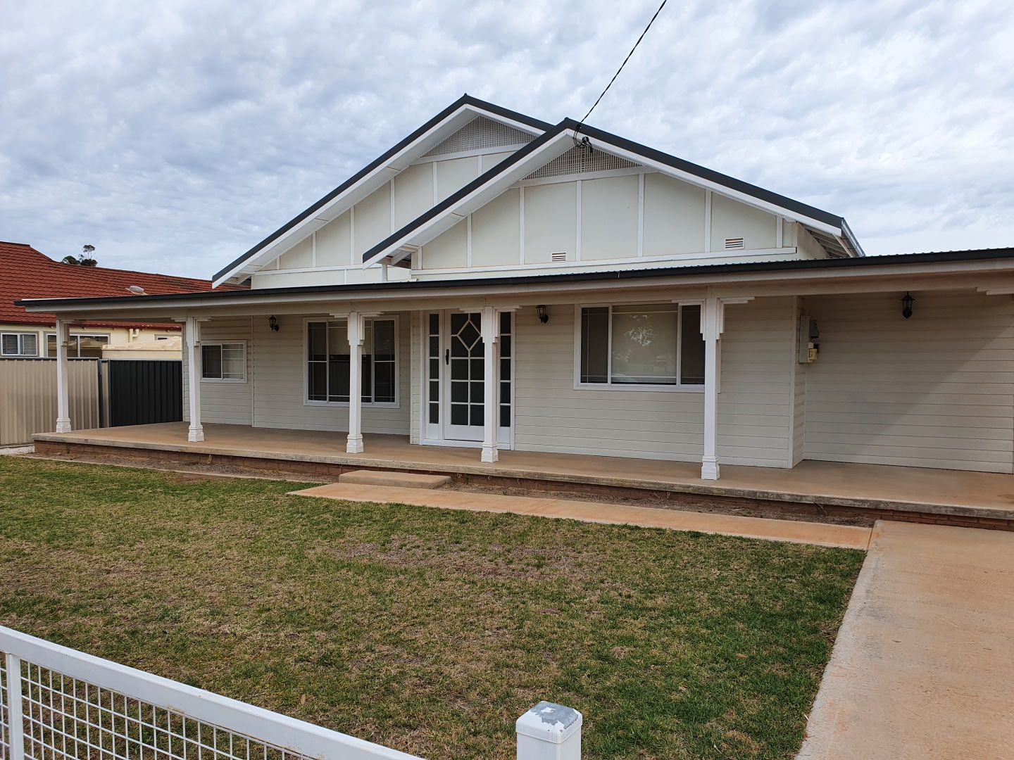 156 Bathurst Street, Condobolin Property History & Address Research