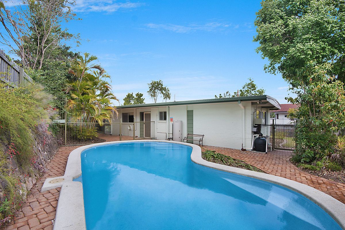 4 Whitian Street, Chapel Hill QLD 4069, Image 1