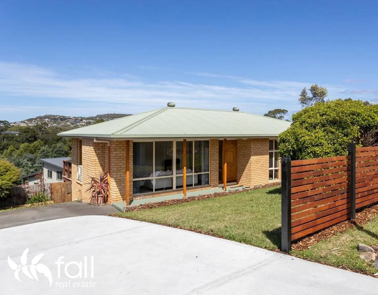 Primary image of 38 Willowbend Road, Kingston TAS 7050