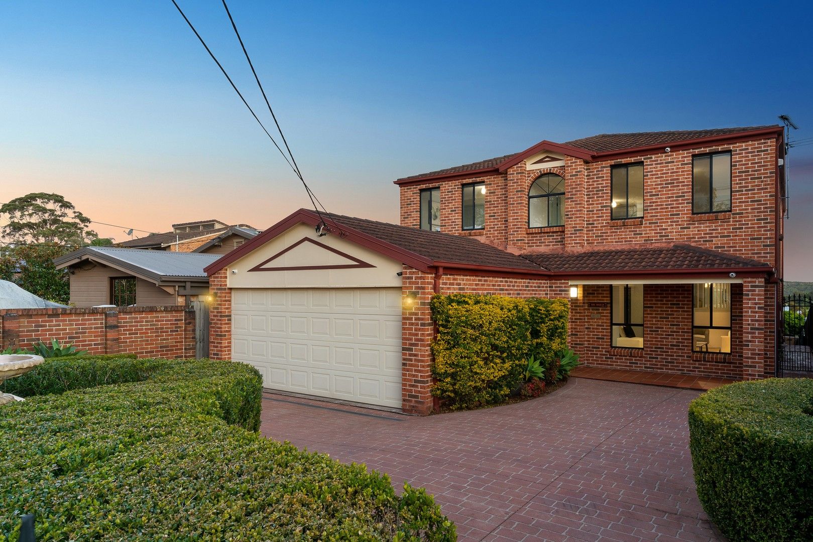 5 bedrooms House in 26 Horns Avenue GYMEA BAY NSW, 2227