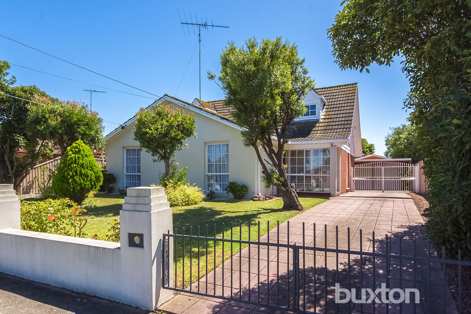 12 Aldershot Road, St Albans Park VIC 3219, Image 0