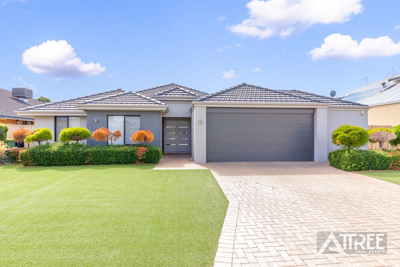 5 bedrooms House in 31 Baddesley Way CANNING VALE WA, 6155