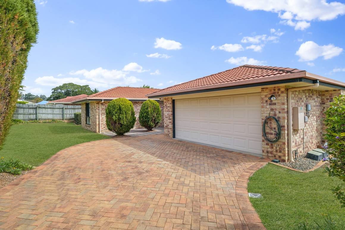 Picture of 21 Blatchford Drive, MURRUMBA DOWNS QLD 4503