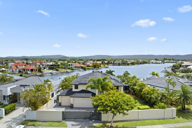 Picture of 6 The Peninsula, HELENSVALE QLD 4212