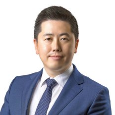Justin Li, Sales representative