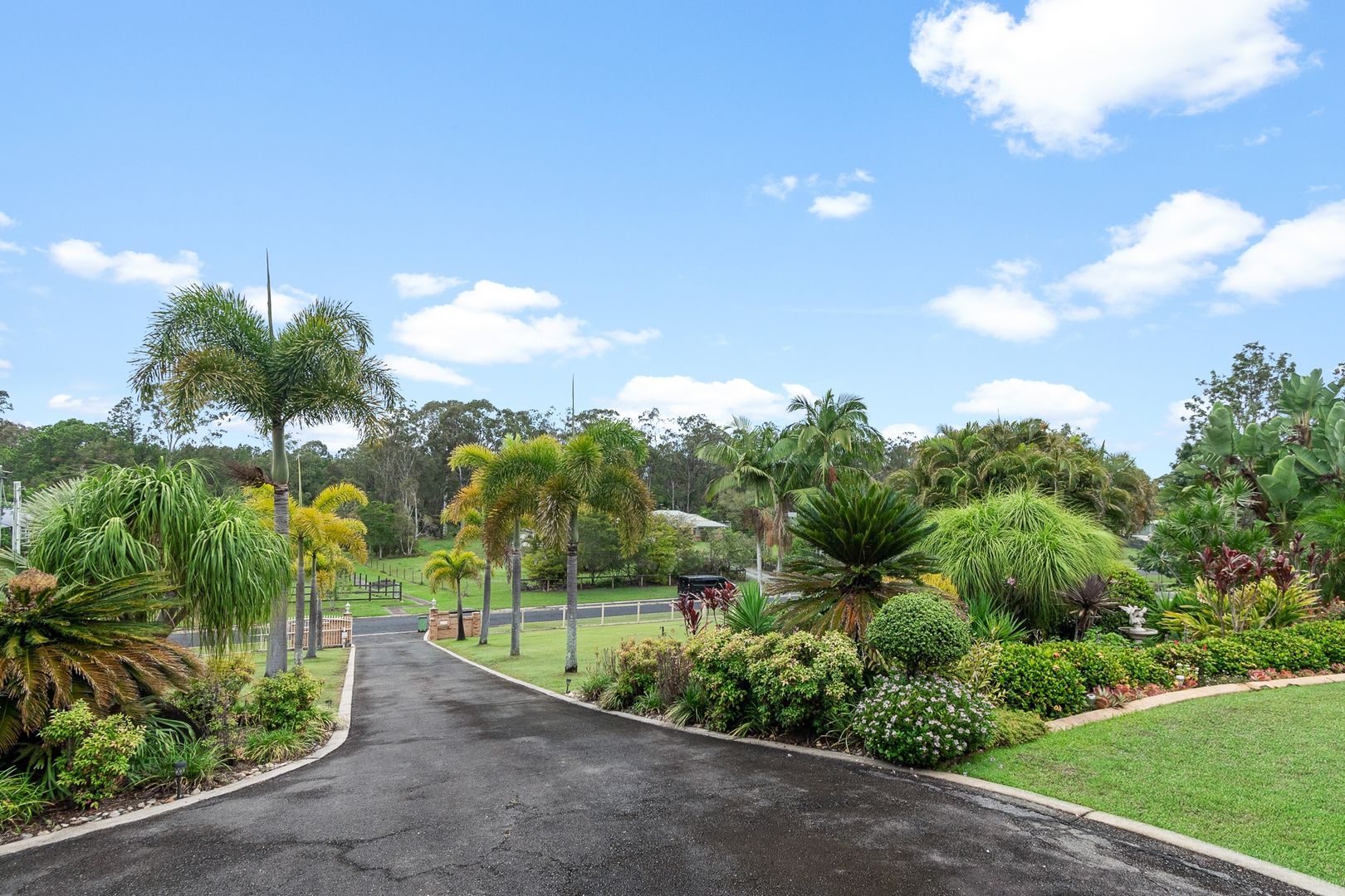 18-20 Rosewood Court, Burpengary QLD 4505, Image 2