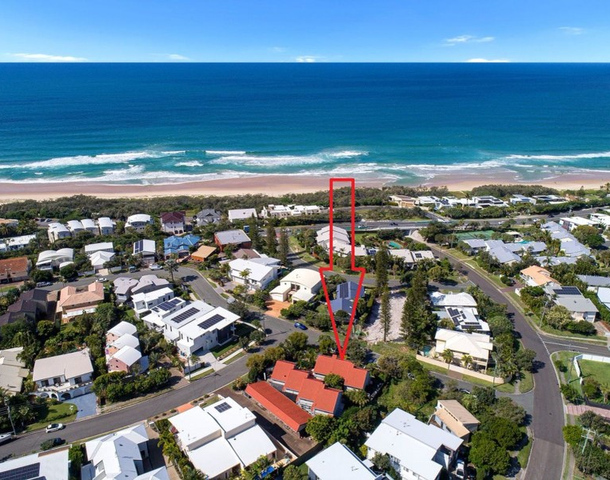 2/1 Margit Crescent, Sunrise Beach QLD 4567