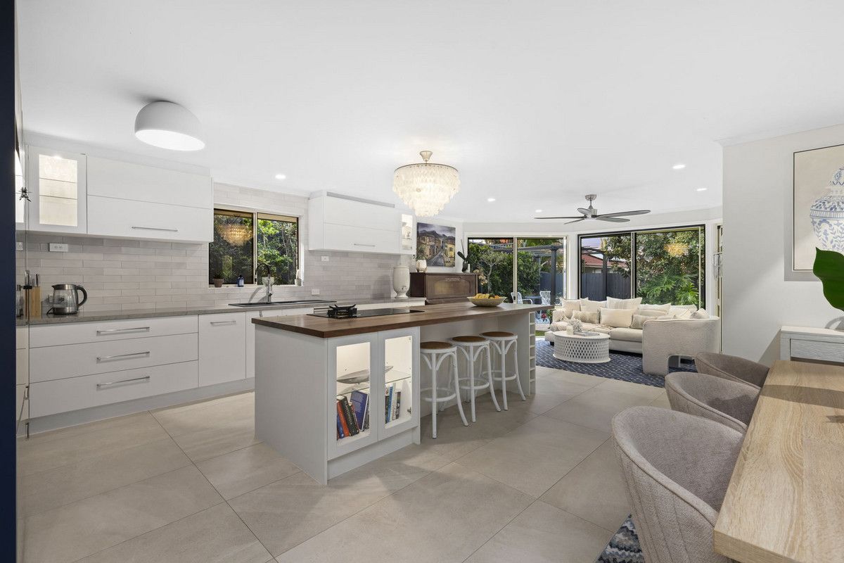 4 bedrooms House in 47 Campbell Street WAKERLEY QLD, 4154