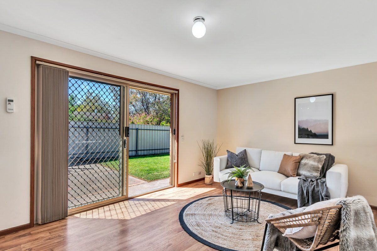 30 Lantern Drive, Seaford Rise SA 5169, Image 2