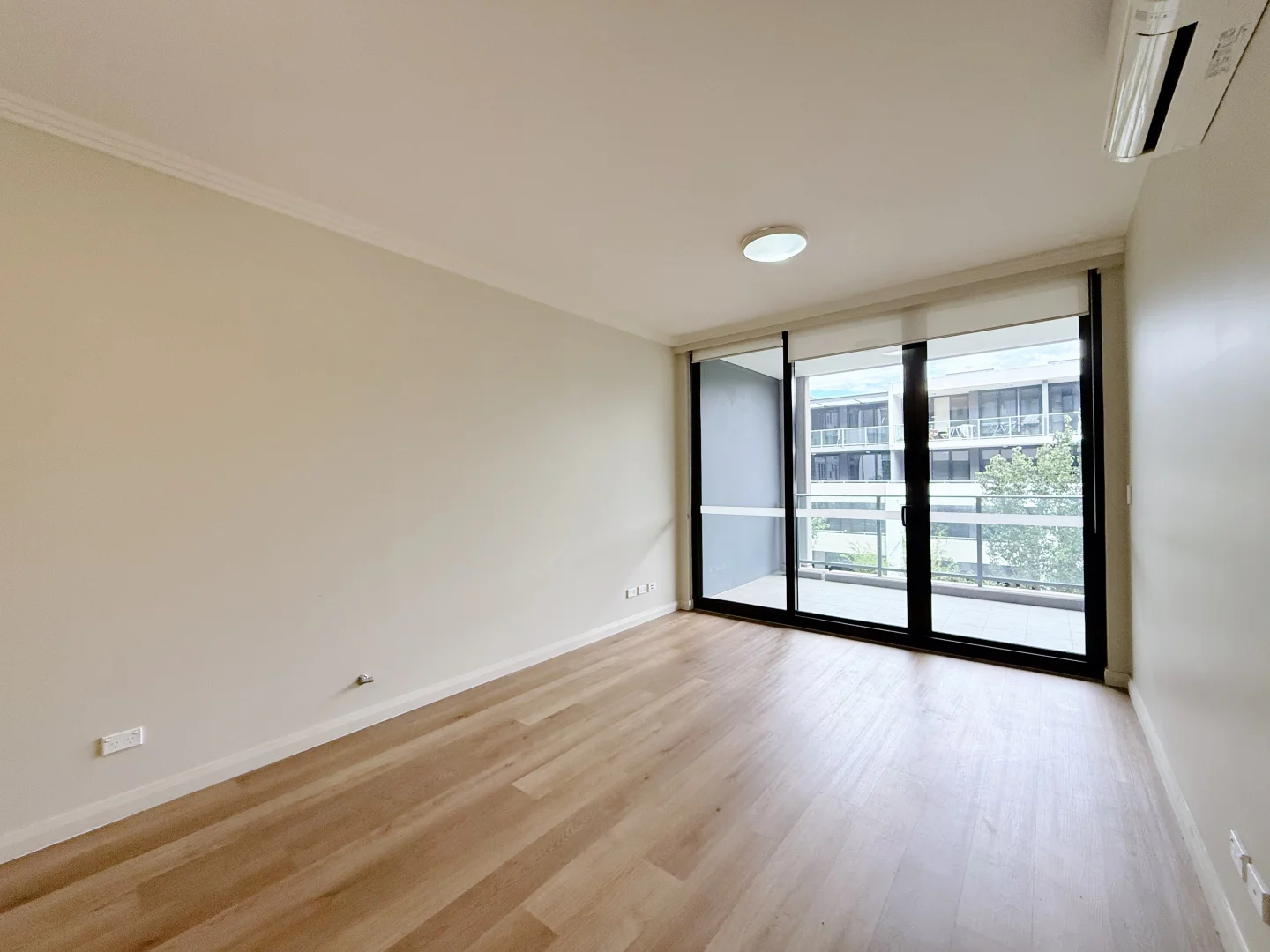 Additional image 3 of 509/4 Footbridge Boulevard, Wentworth Point NSW 2127