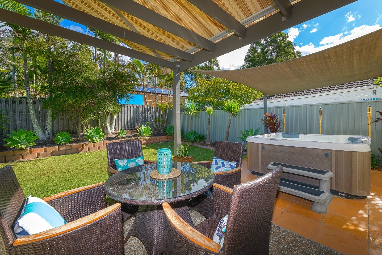 1/1 Joshua Close, Arundel QLD 4214, Image 0