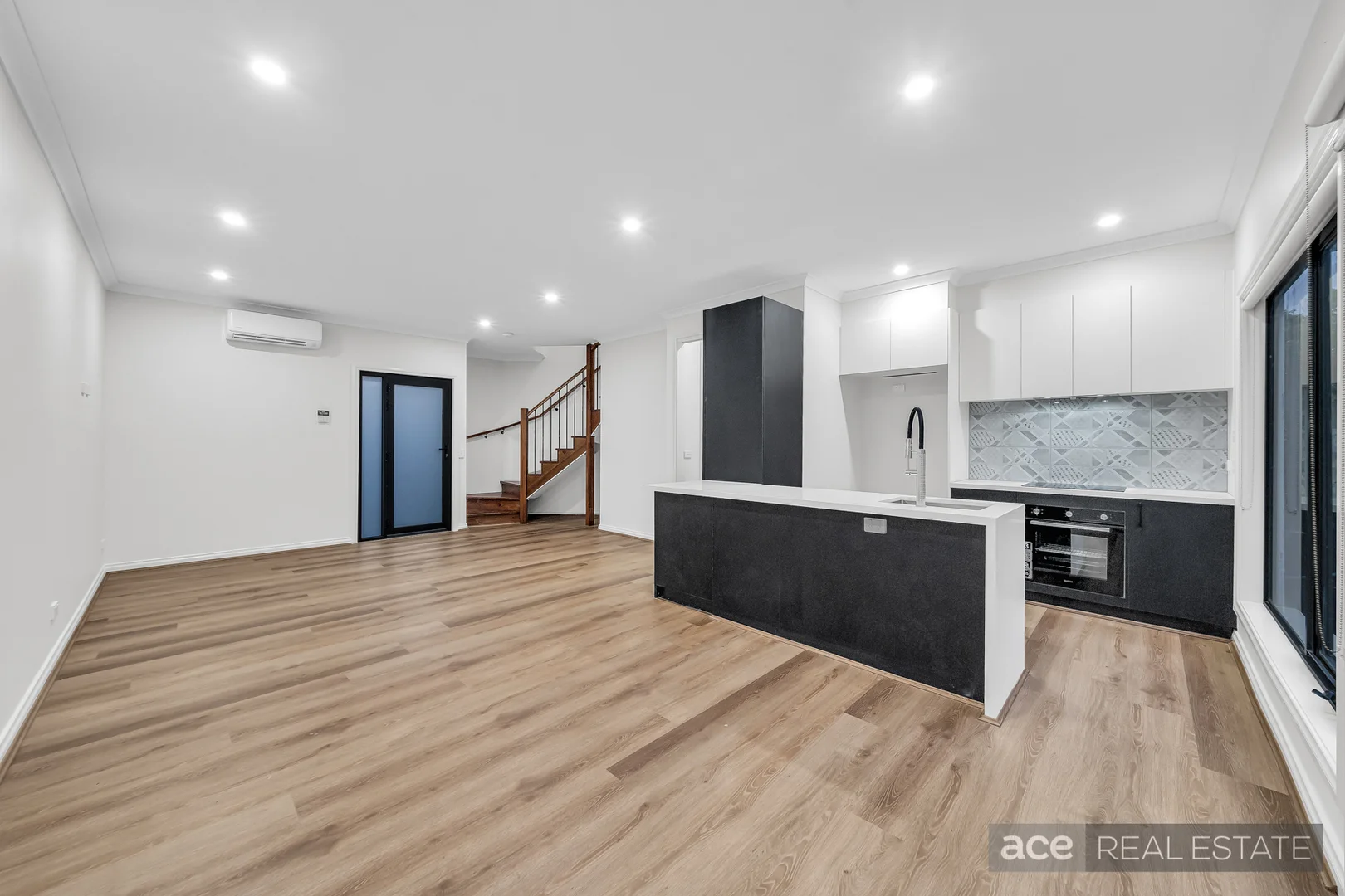 Additional image 4 of 2/8 Tyquin Street, Laverton VIC 3028