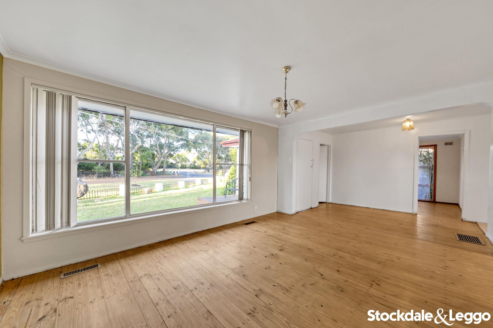 11 Old Geelong Road, Laverton VIC 3028 House For Rent 310 Domain