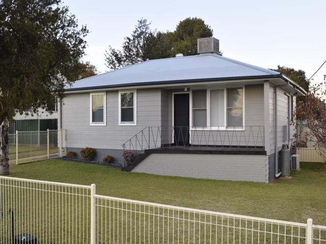 1 South Street, Grenfell NSW 2810