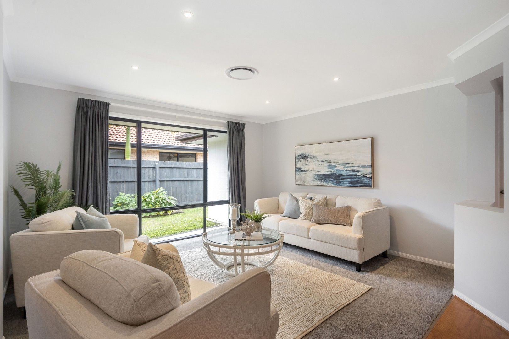 4 bedrooms House in 10 Quillback Court MOUNTAIN CREEK QLD, 4557