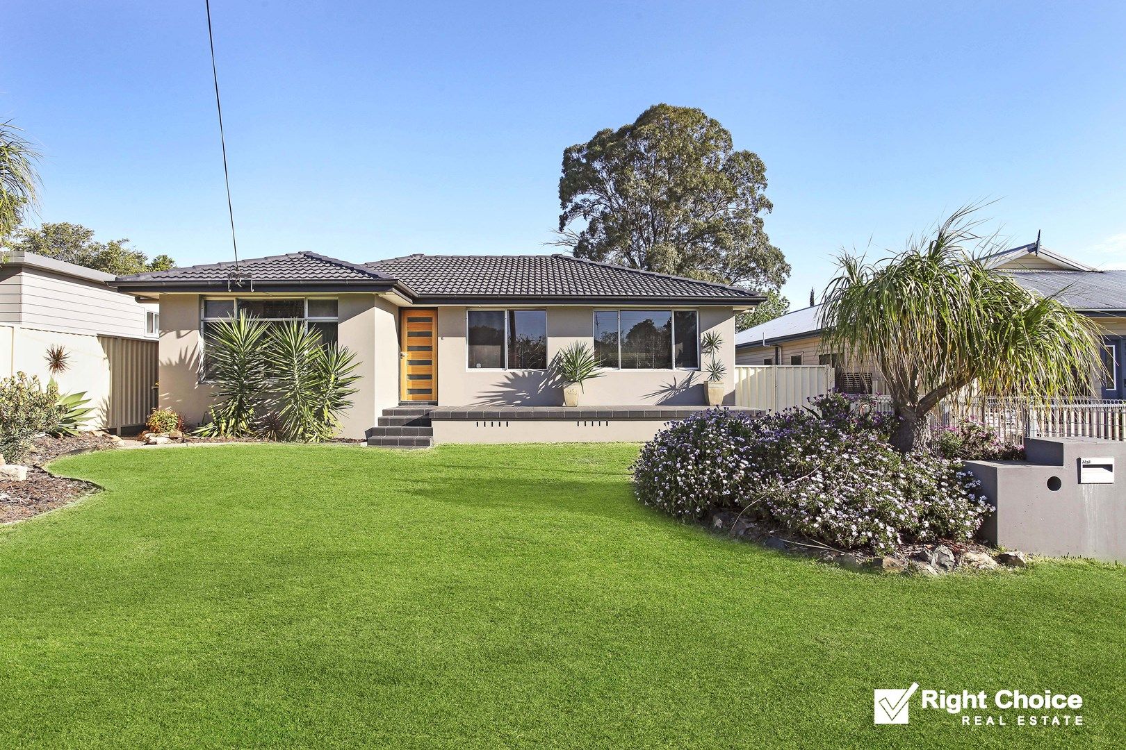 15 Hopetoun Street, Oak Flats NSW 2529, Image 0