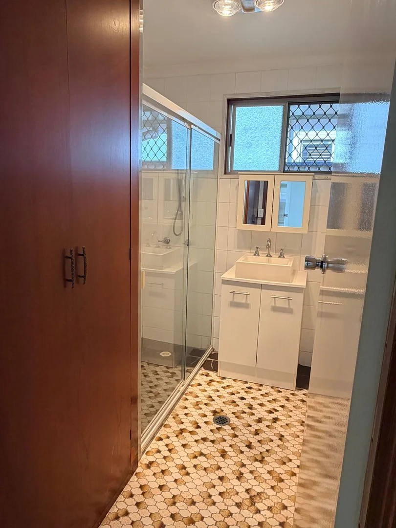 Additional image 8 of Palm Beach QLD 4221