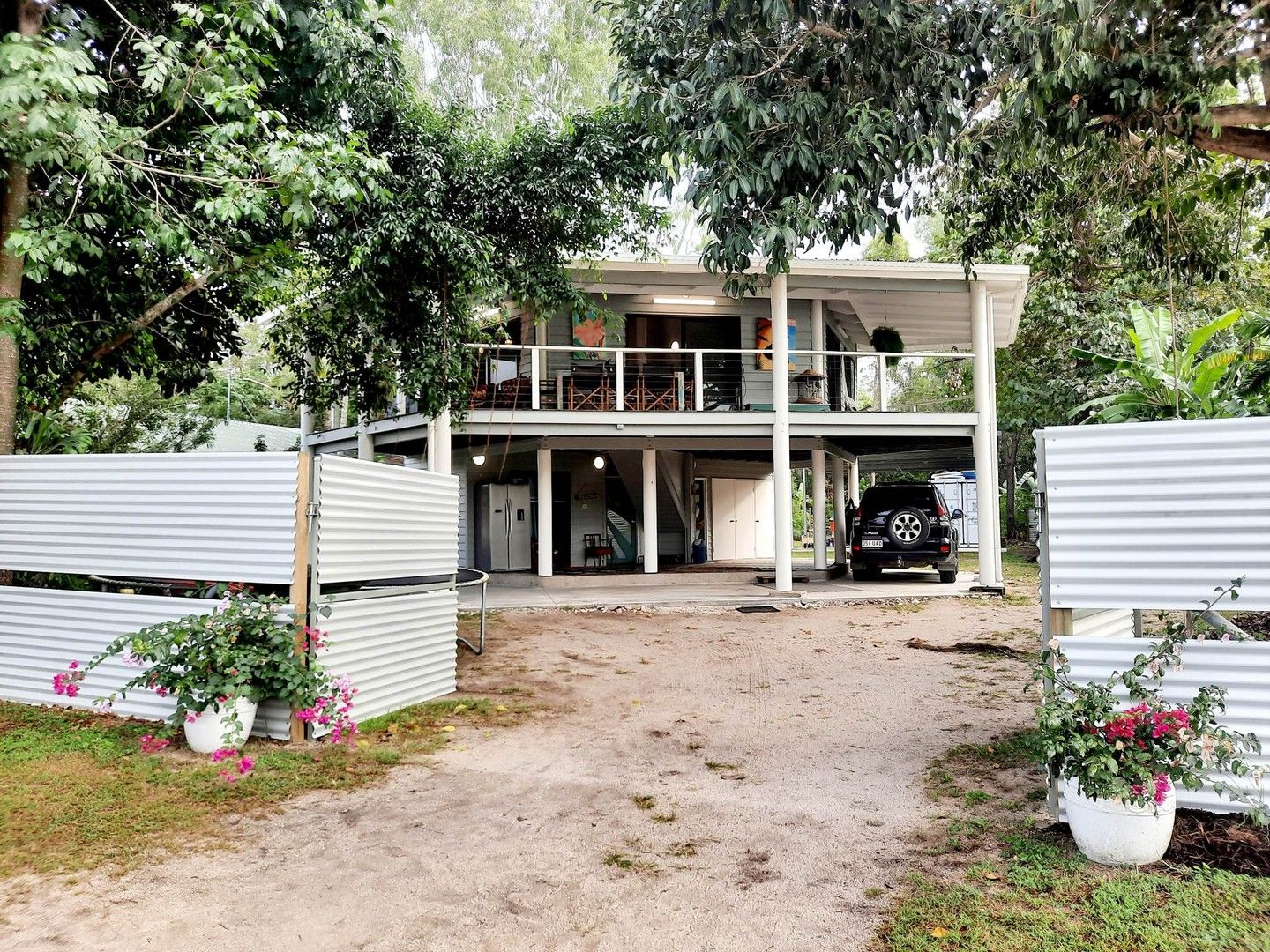 2 Edmondson Close, Cardwell QLD 4849 Domain