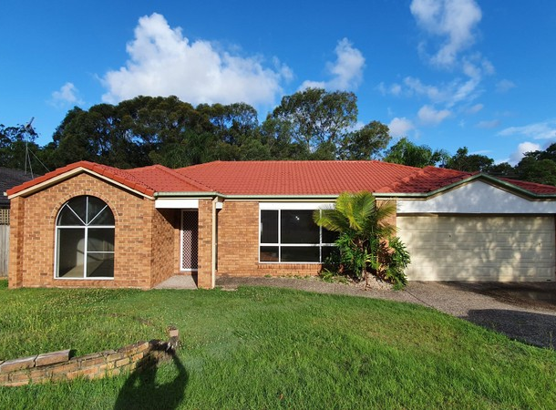 22 Davis Cup Court, Oxenford QLD 4210