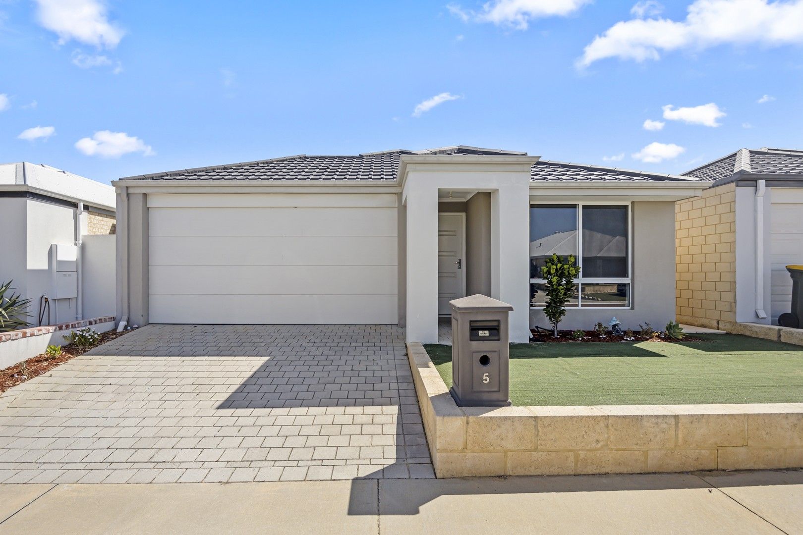 5 Columbia Crescent, Alkimos WA 6038, Image 0