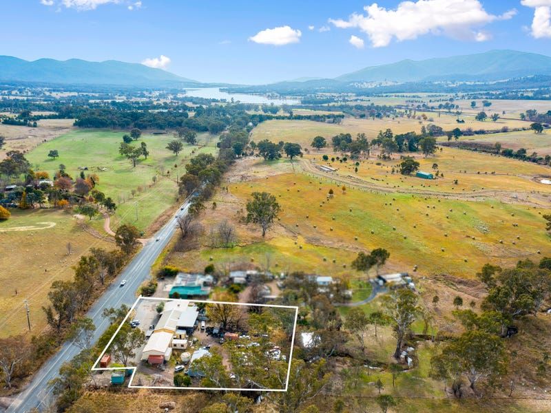 4555 Midland Highway, Barjarg VIC 3723, Image 1