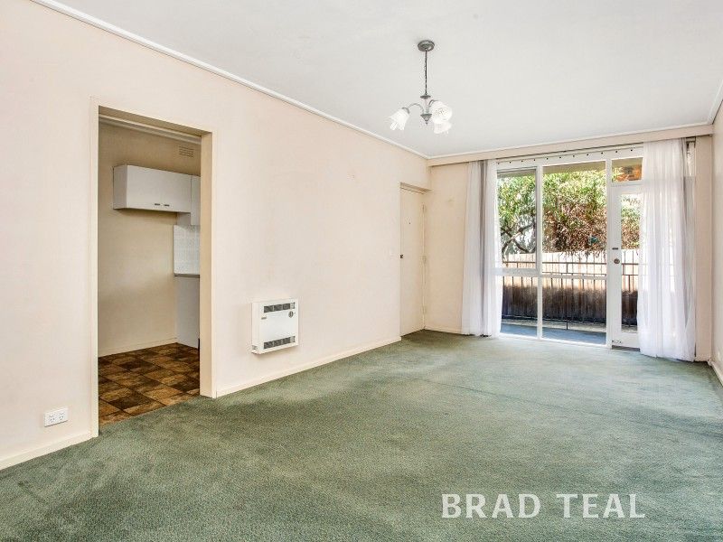 2/112 Mcpherson Street, Essendon VIC 3040, Image 1