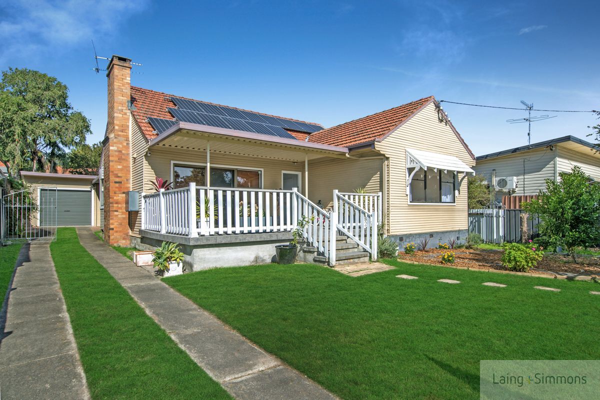 6 Inglis Street, Kotara South NSW 2289, Image 0