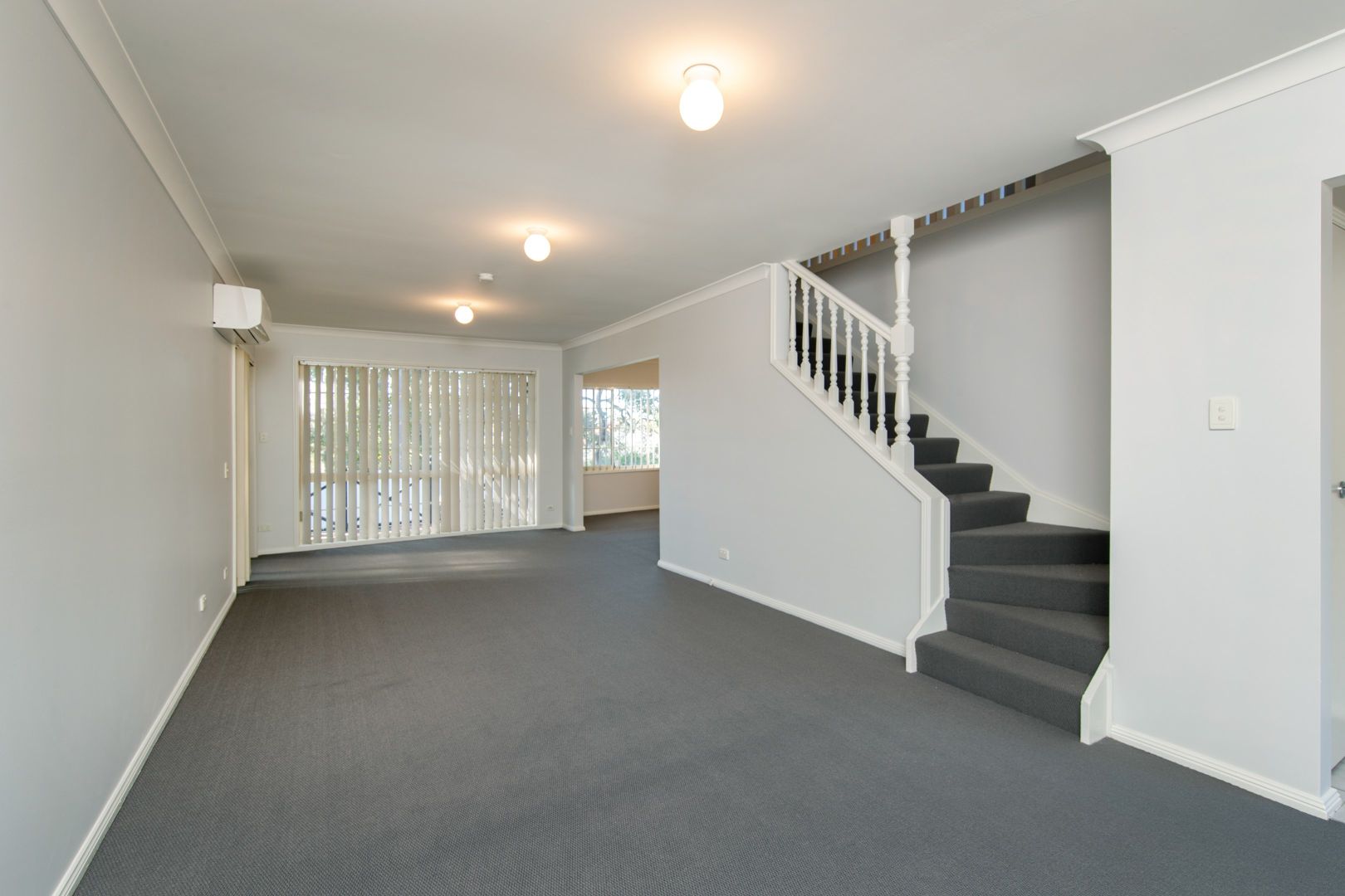 2/58 Chilcott Street, Lambton NSW 2299, Image 2