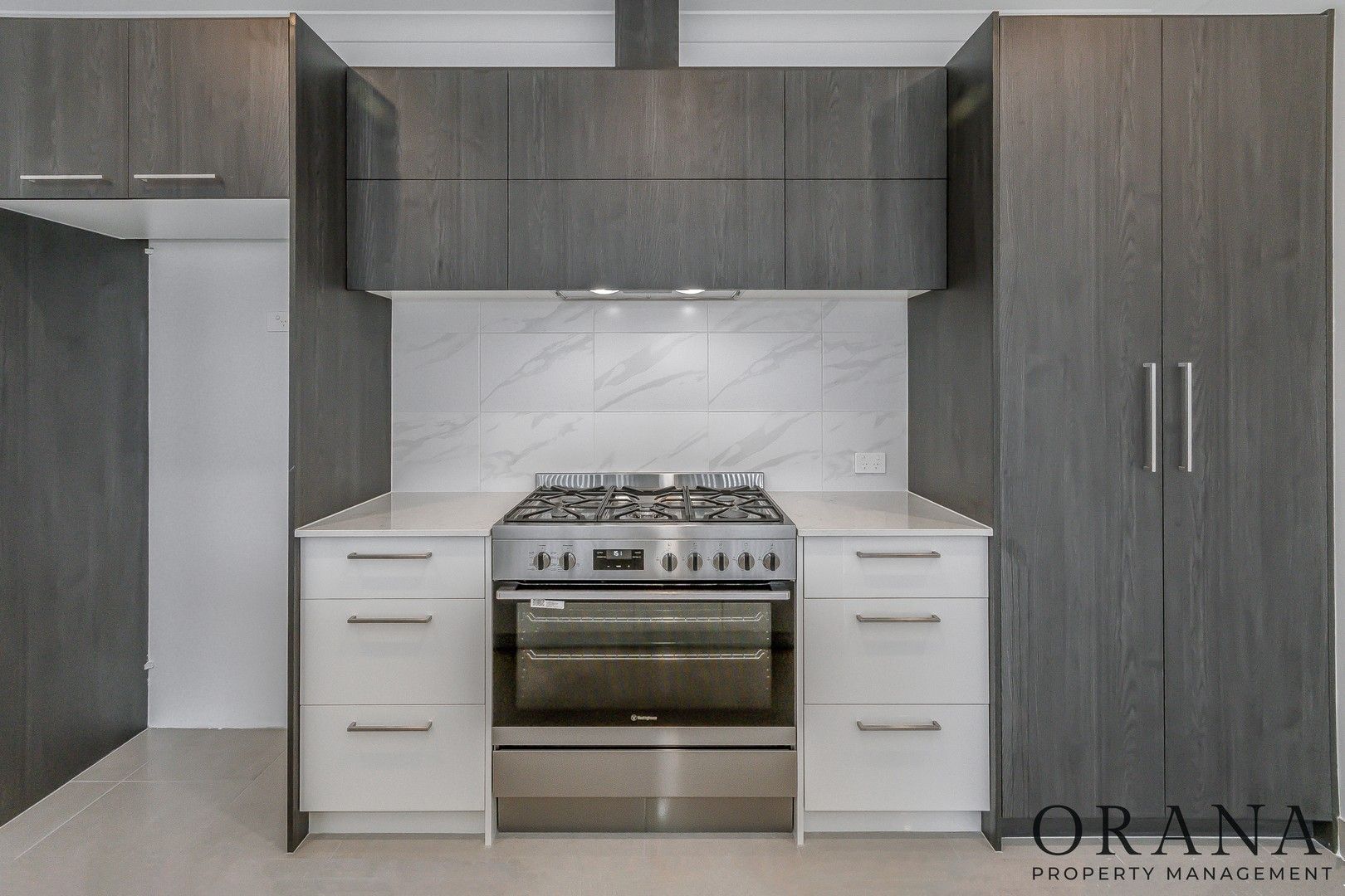 4 bedrooms House in 1 Lauderdale Road MADORA BAY WA, 6210