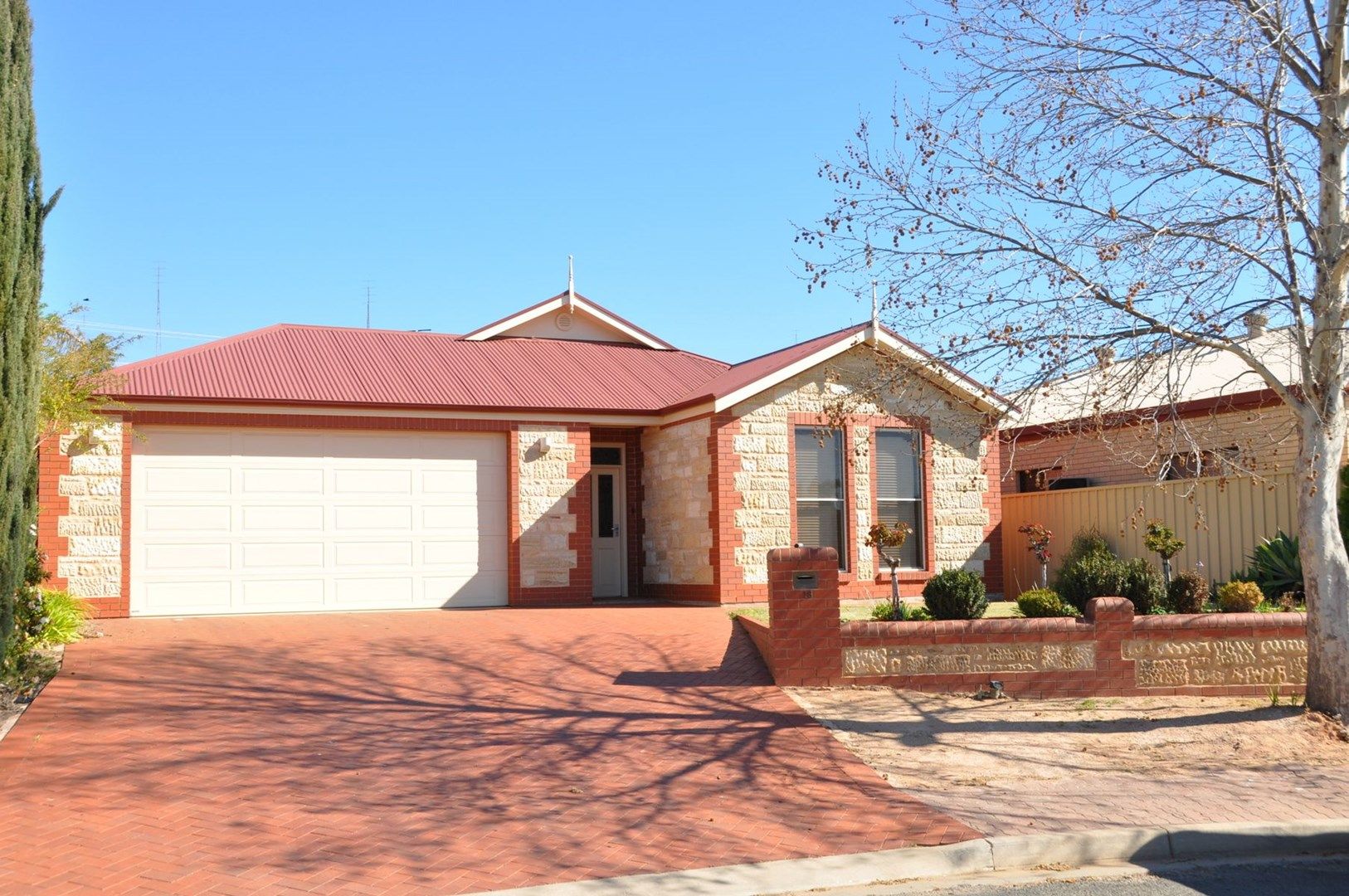 16 Edwards Crescent, Waikerie SA 5330, Image 0