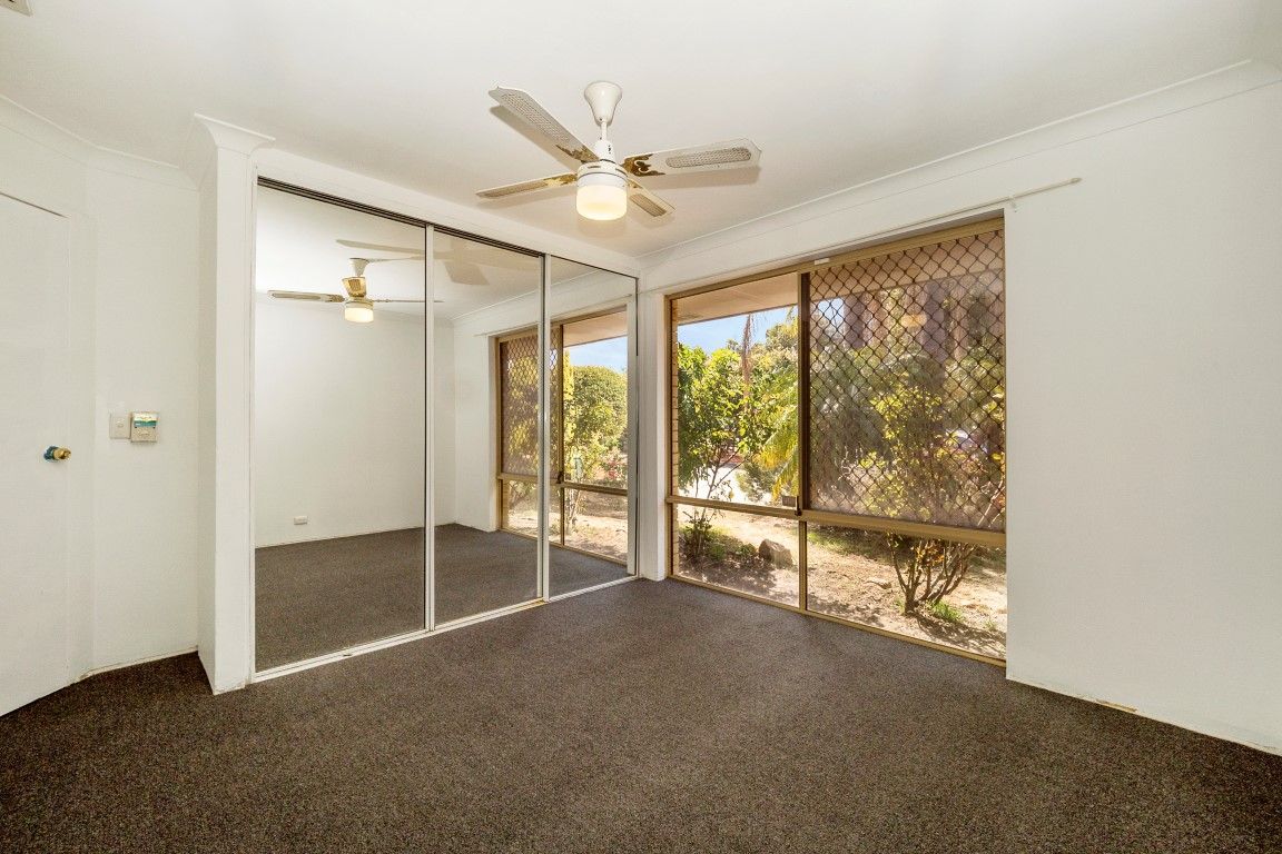 34 Farnesian Circle, Mirrabooka WA 6061, Image 2