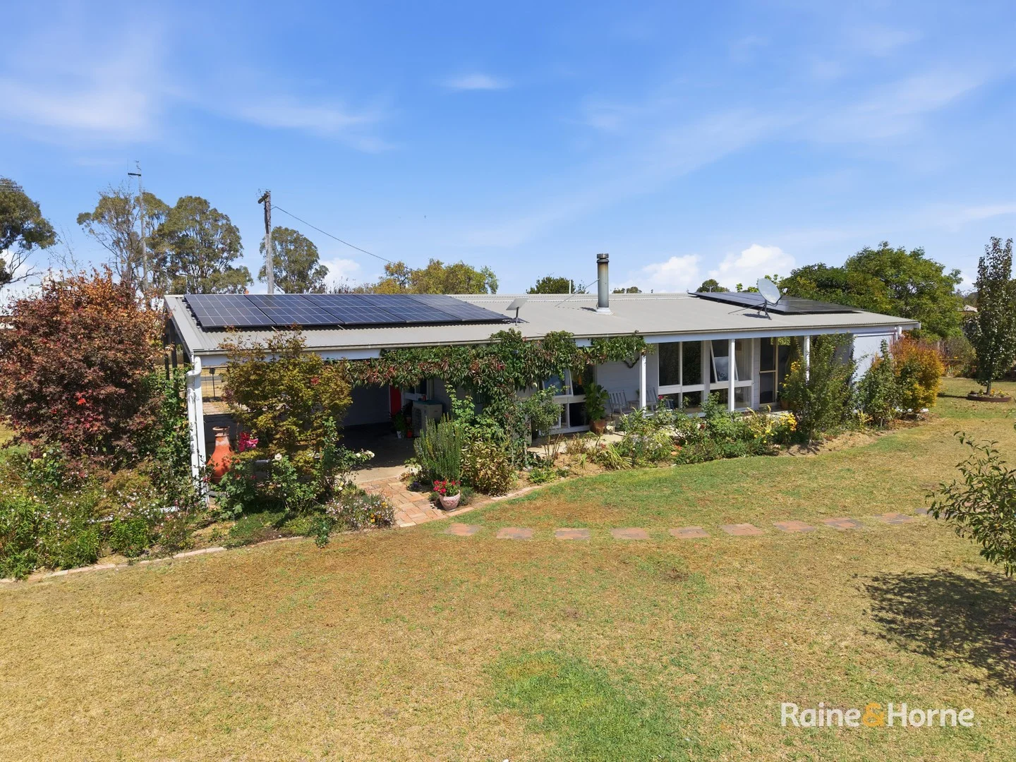 Primary image of 8 Simpson Street, Deepwater NSW 2371