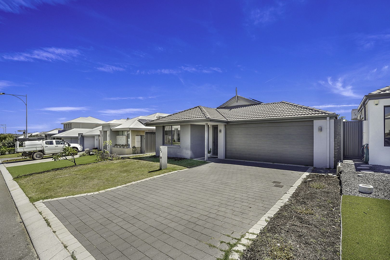 27 Temptation Drive, Jindalee WA 6036, Image 2