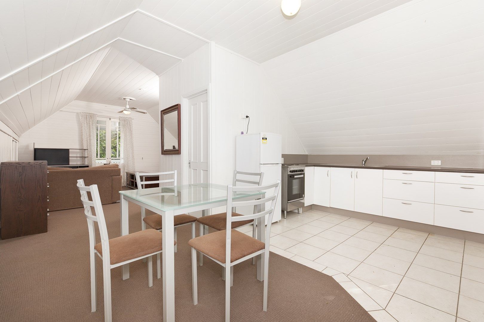 1 bedrooms Apartment / Unit / Flat in 50a Phillips Street SPRING HILL QLD, 4000