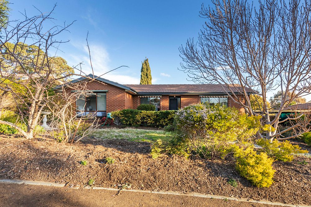 6 Tytherleigh Street, Wanniassa ACT 2903, Image 0